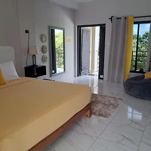  Hotel Misbhaven And Jamaica